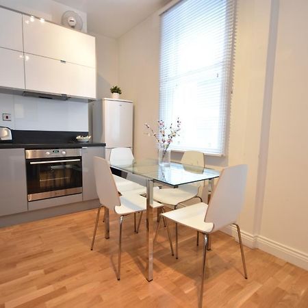 Apt 2, Soho Apartments 1St Floor By Indigo Flats لندن المظهر الخارجي الصورة